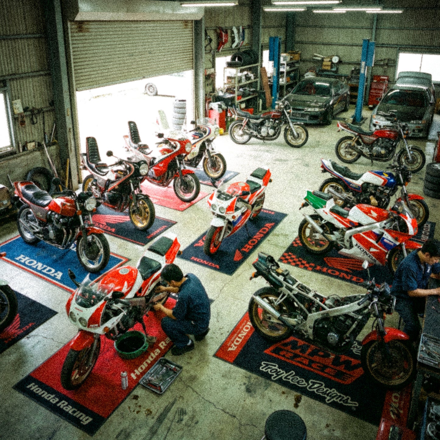 Ozi Garage Racing Carpet